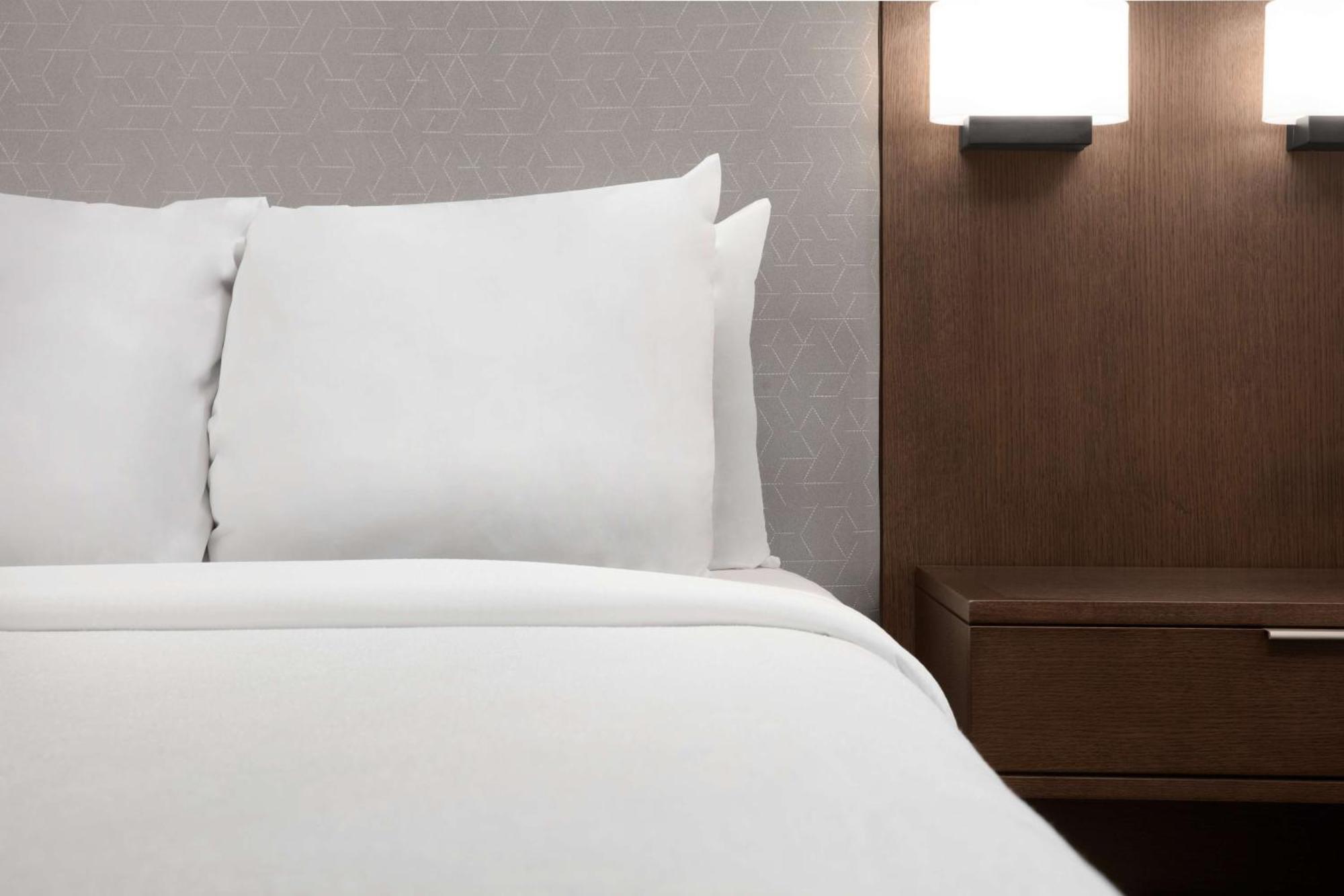 Embassy Suites By Hilton Dallas Near The Galleria Ngoại thất bức ảnh