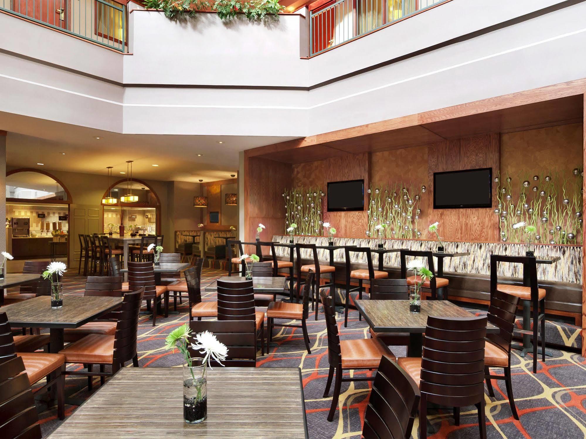 Embassy Suites By Hilton Dallas Near The Galleria Ngoại thất bức ảnh